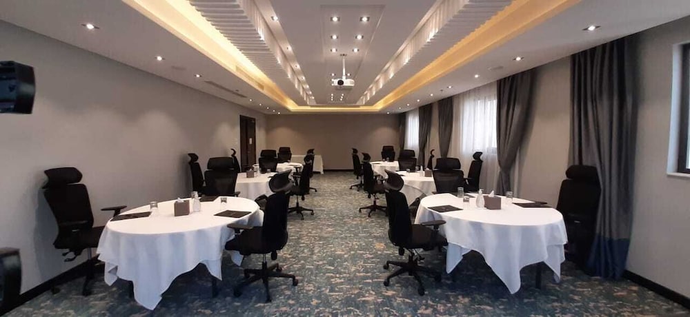فندق ايرس بوتيك غرناطة(IRIS BOUTIQUE GRANADA) 42/53