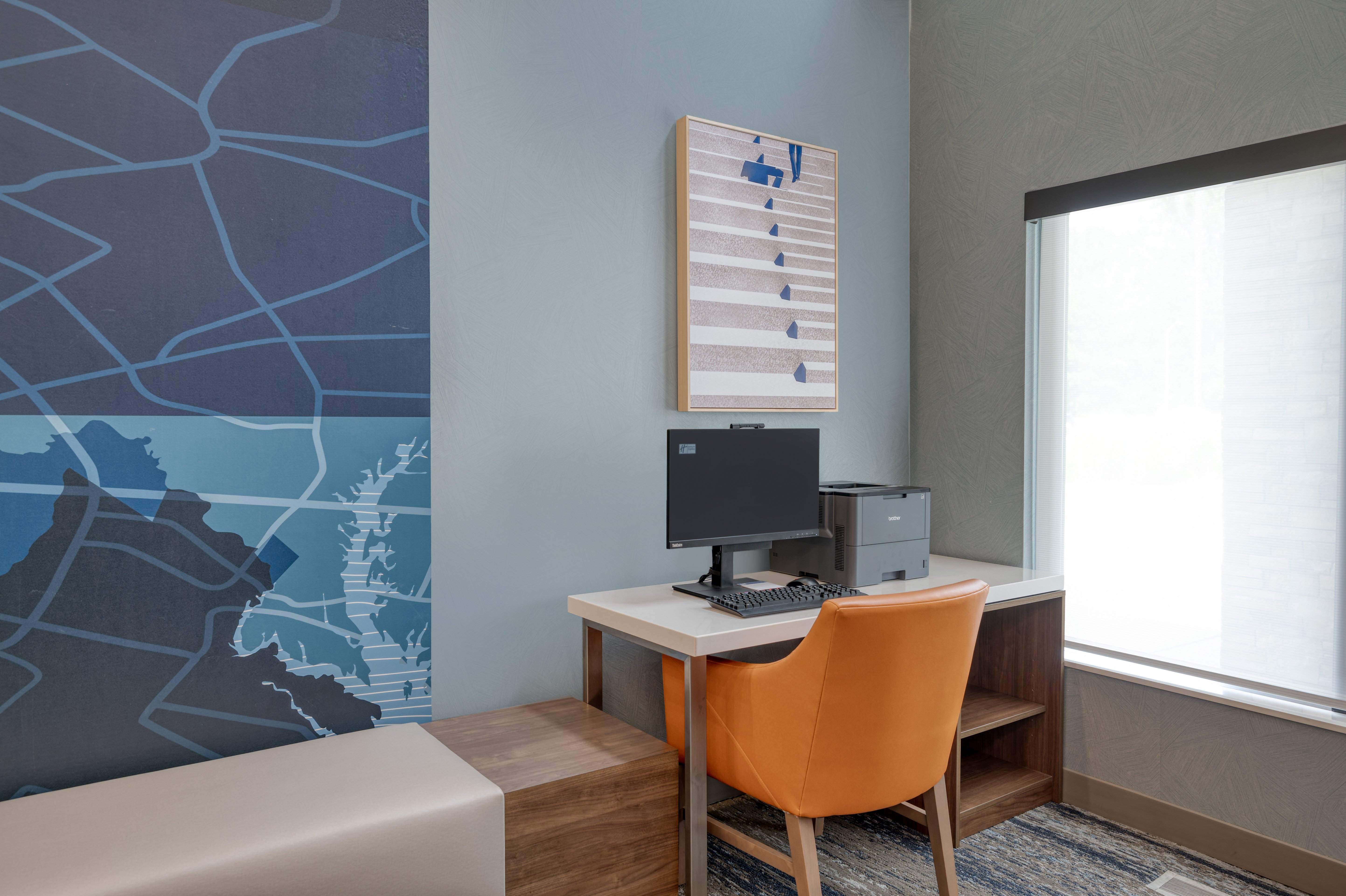 Holiday Inn Express Hotel Suites Wadsworth 67/70
