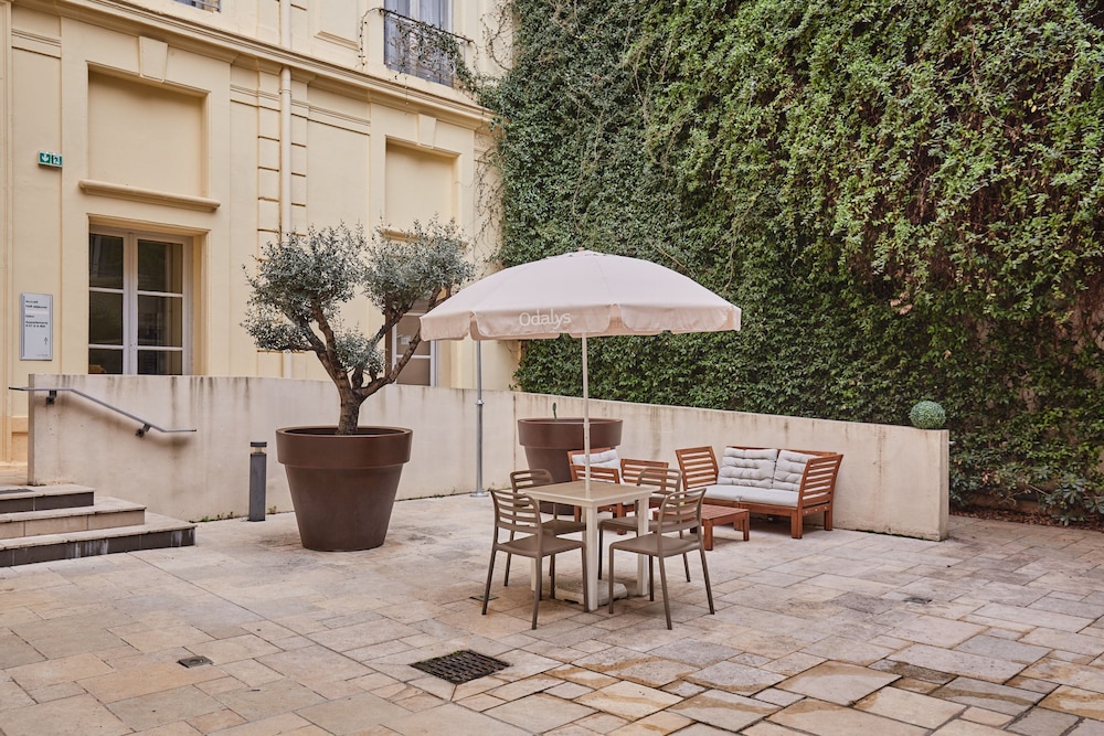 Appart hotel Odalys City Montpellier Centre Gare St Roch 53/60