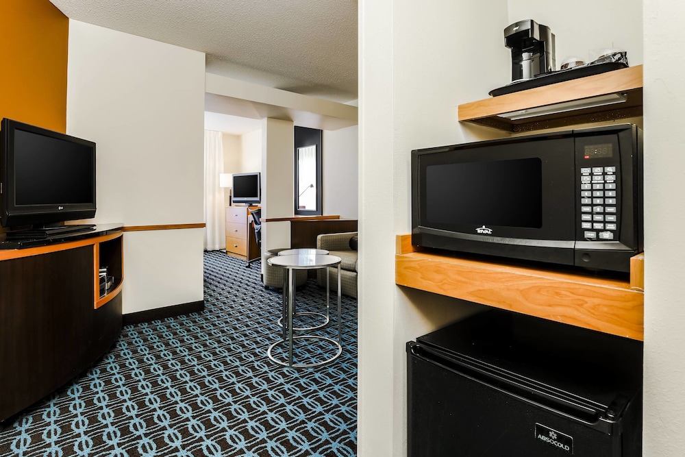 Fairfield Inn Suites Wilkes Barre Scranton 19/23