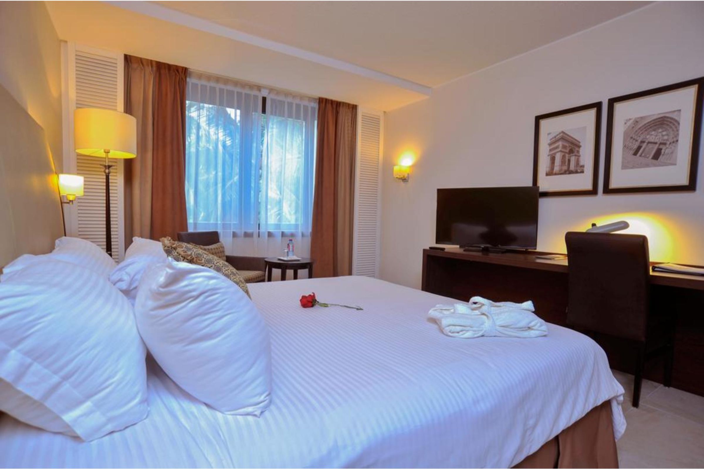 Lancaster Hotel Accra 12/50