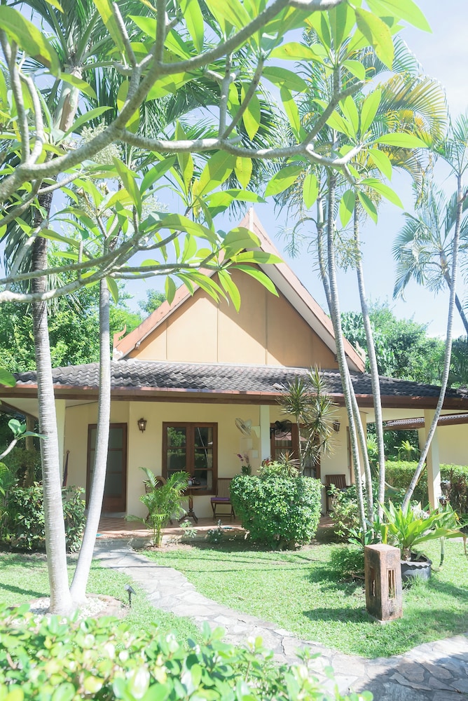Palm Garden Resort 57/66