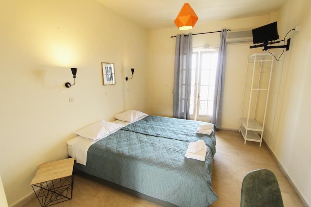 STUDIO, DOUBLE BED, SEA VIEW