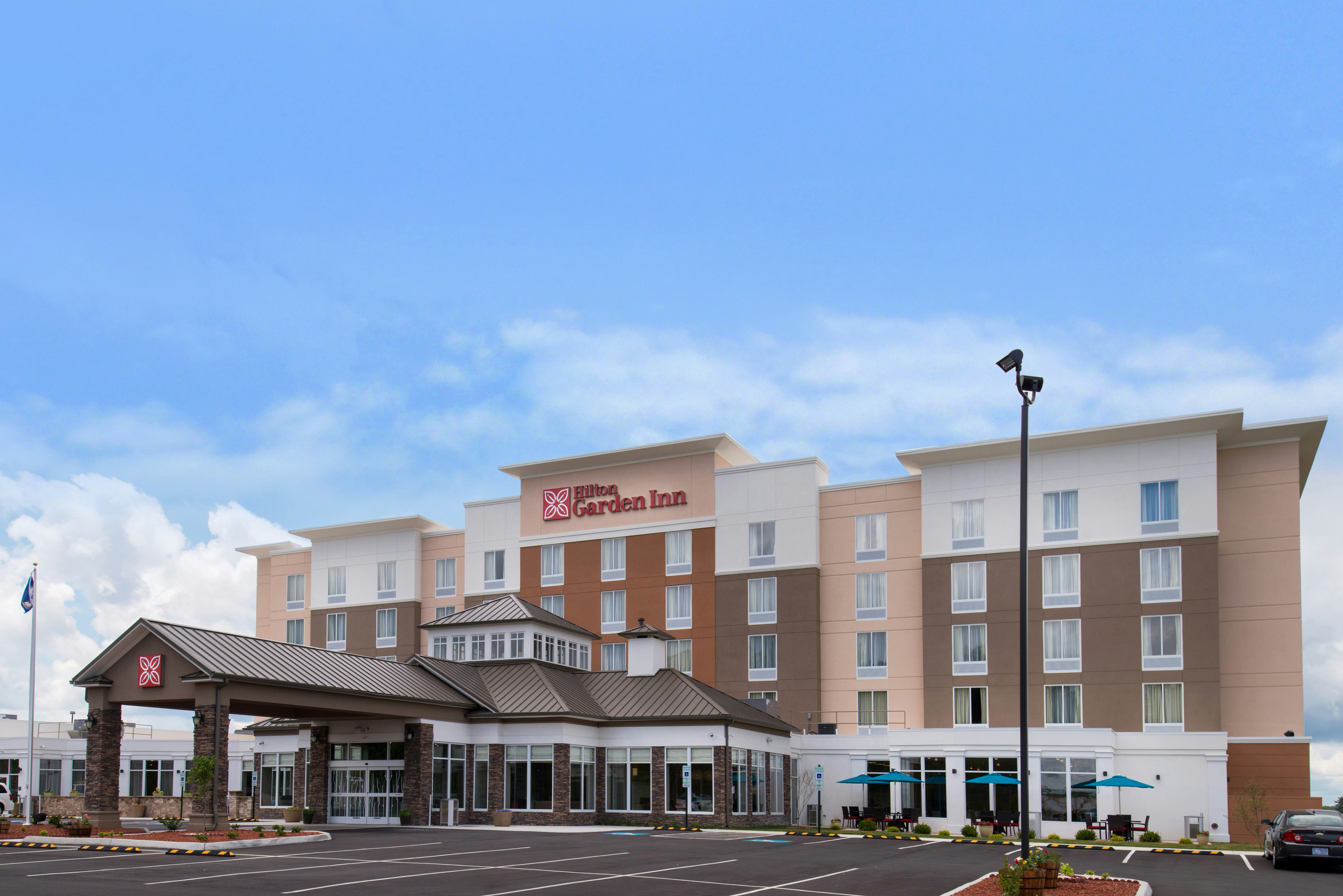 HILTON GARDEN INN BRISTOL