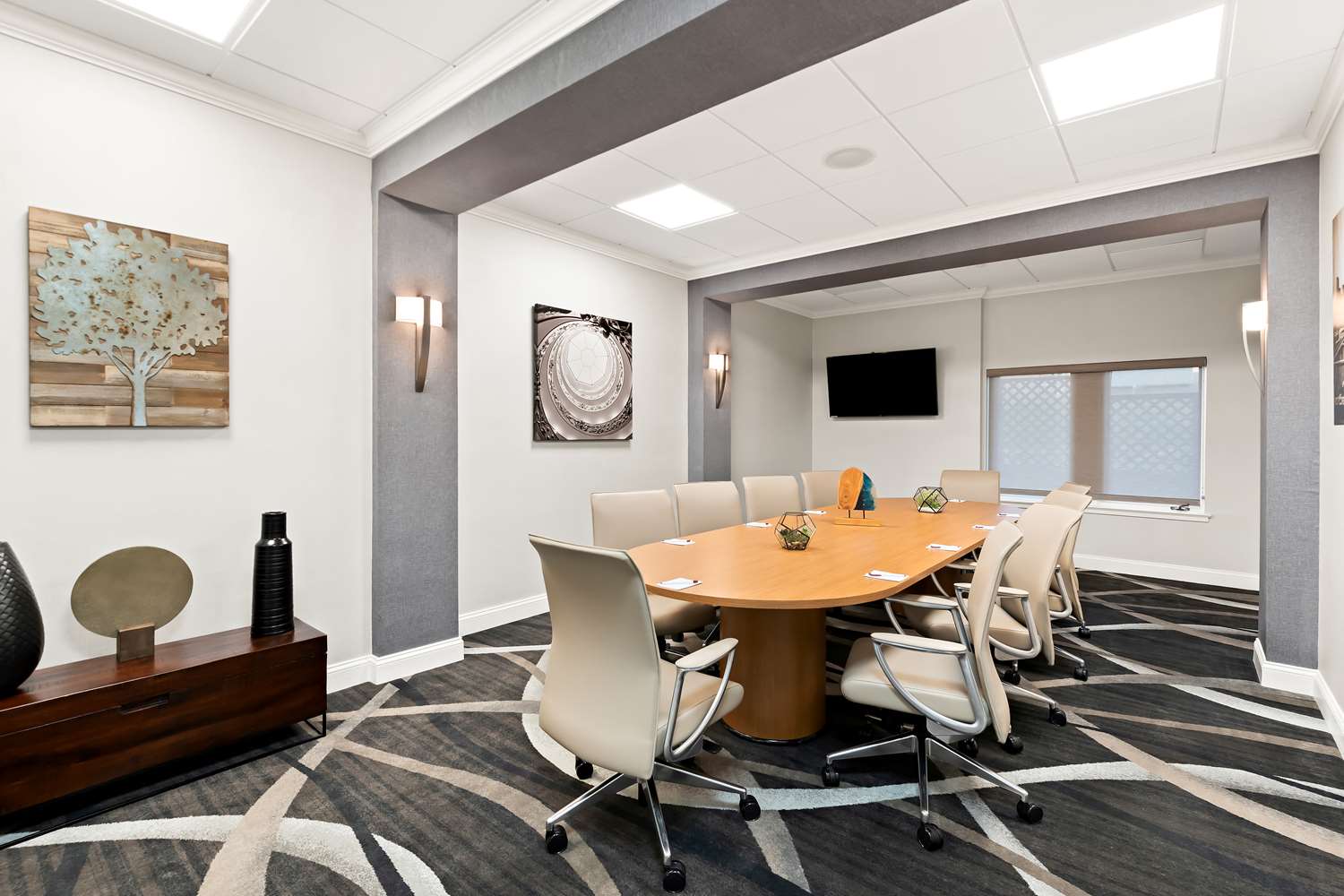 Best Western Plus Concordville Hotel 45/54