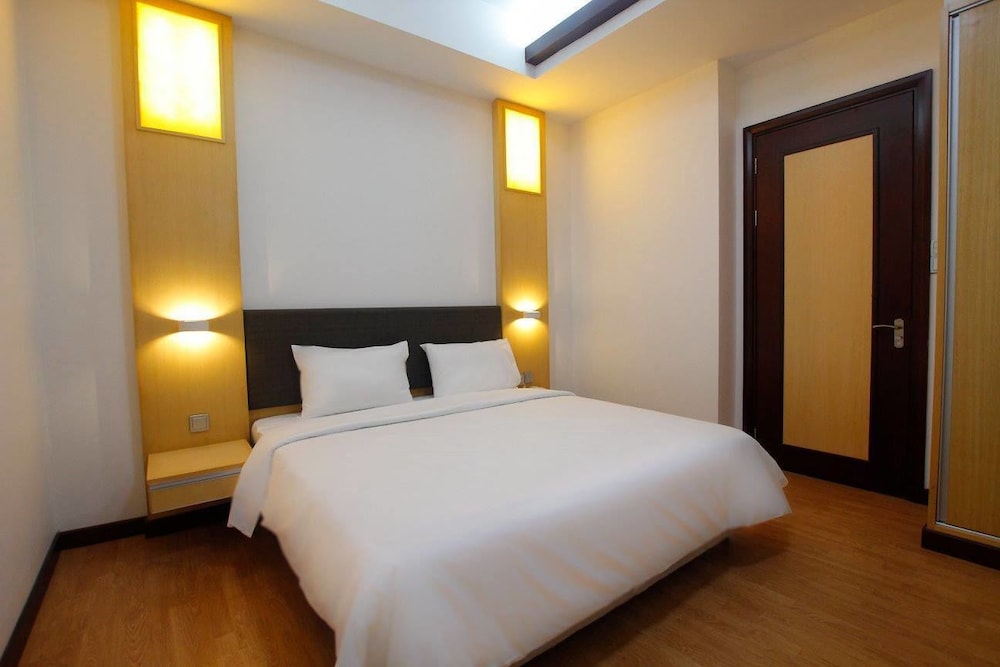 Imperial Suites Miri @ Diamond Tower 7/24