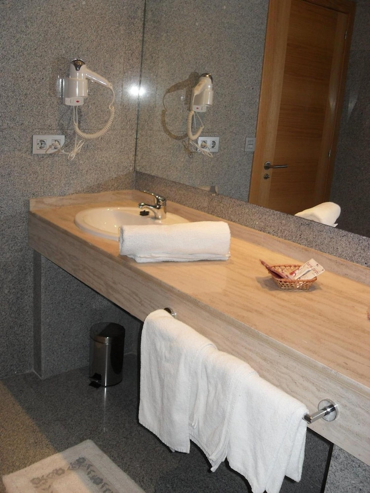 Hotel Palacio De Asturias 15/15