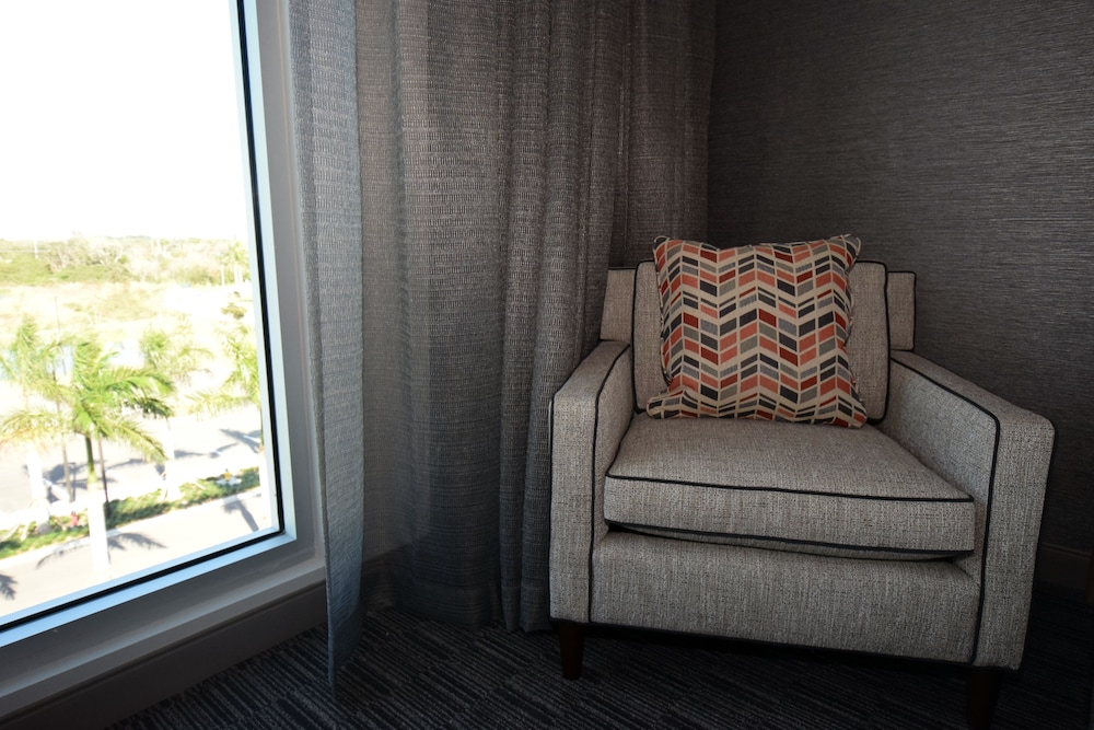 Legacy Hotel At Img Academy 42/66