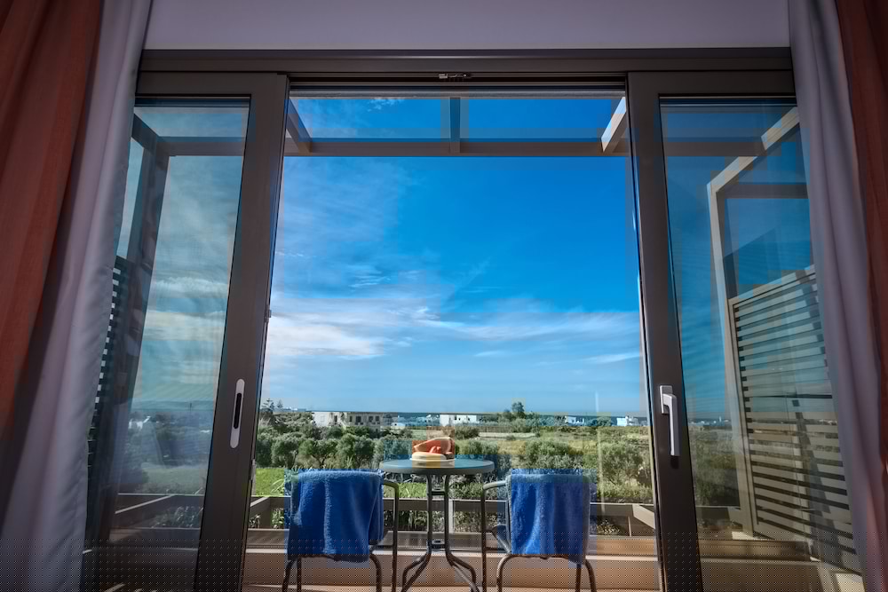 Oasis Beach Hotel - Adult Only 22/50