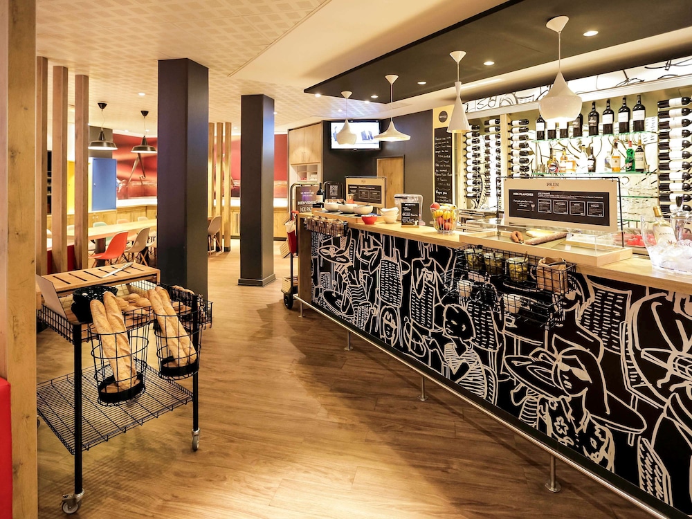 Ibis Bordeaux Centre Bastide 48/72