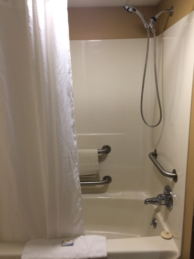 Fairbanks Inn 12/33