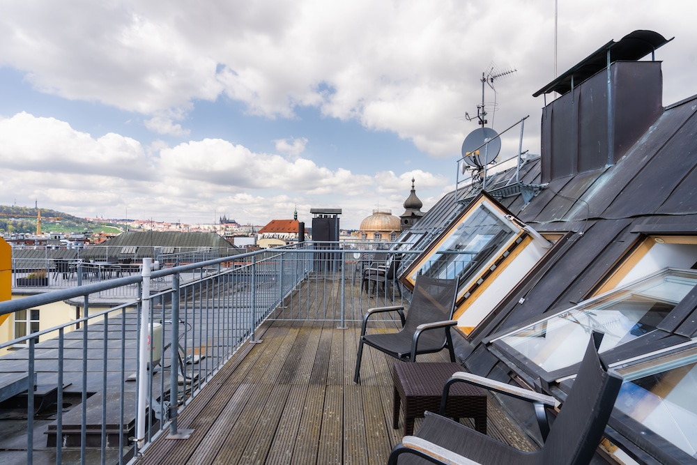 EA ApartHotel Melantrich 22/47