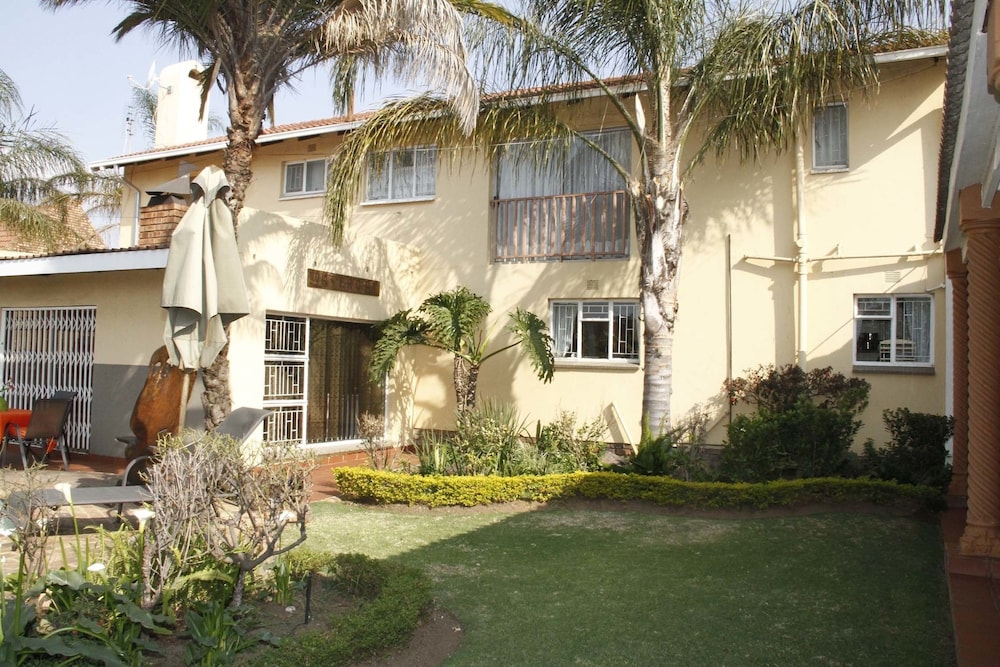 Kalahari Guest House 43/50