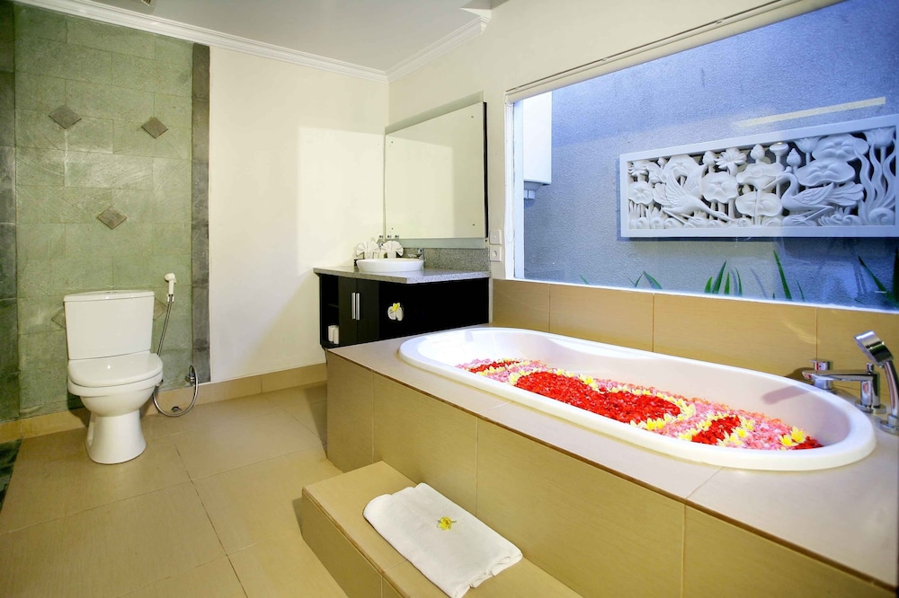 De' Bharata Bali Villas Seminyak 50/50