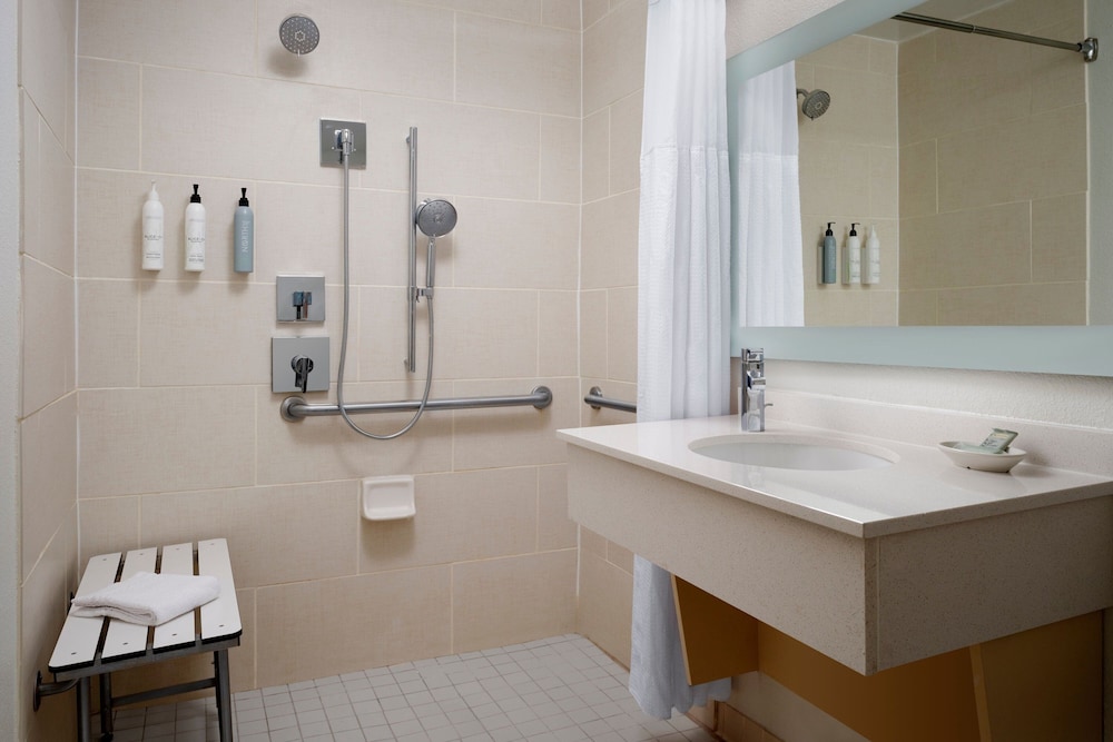 Springhill Suites by Marriott Austin South 11/31