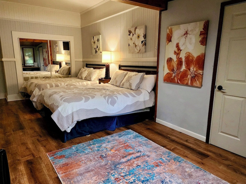 Aloha Junction Guest House 14/50