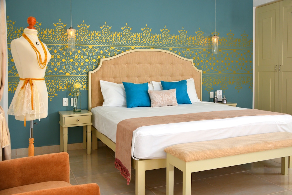 Unic Design Hotel 11/50
