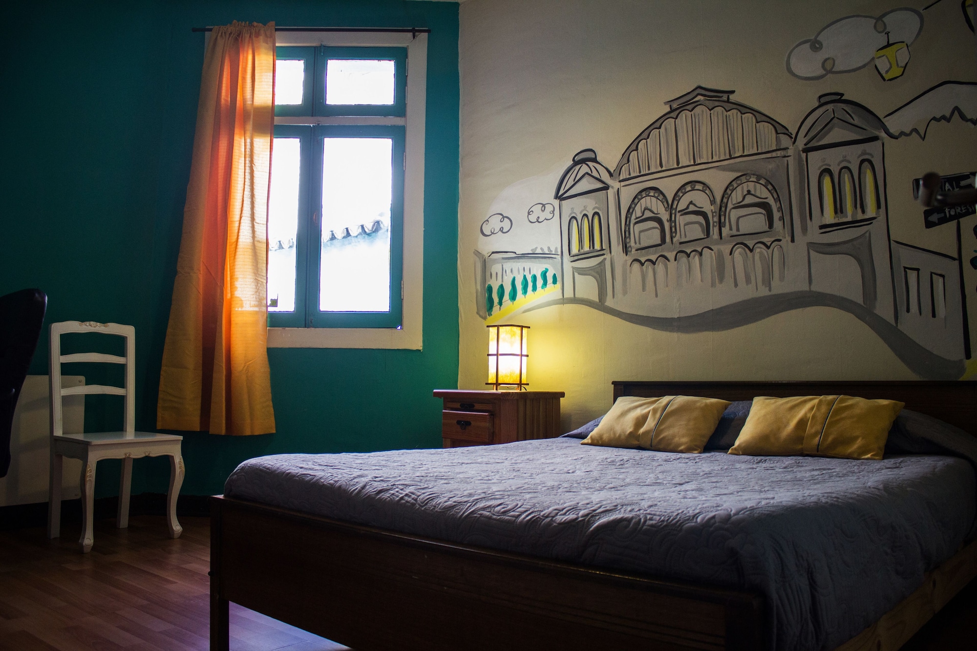 ROOM, DOUBLE BED, SHARED BATHROOM