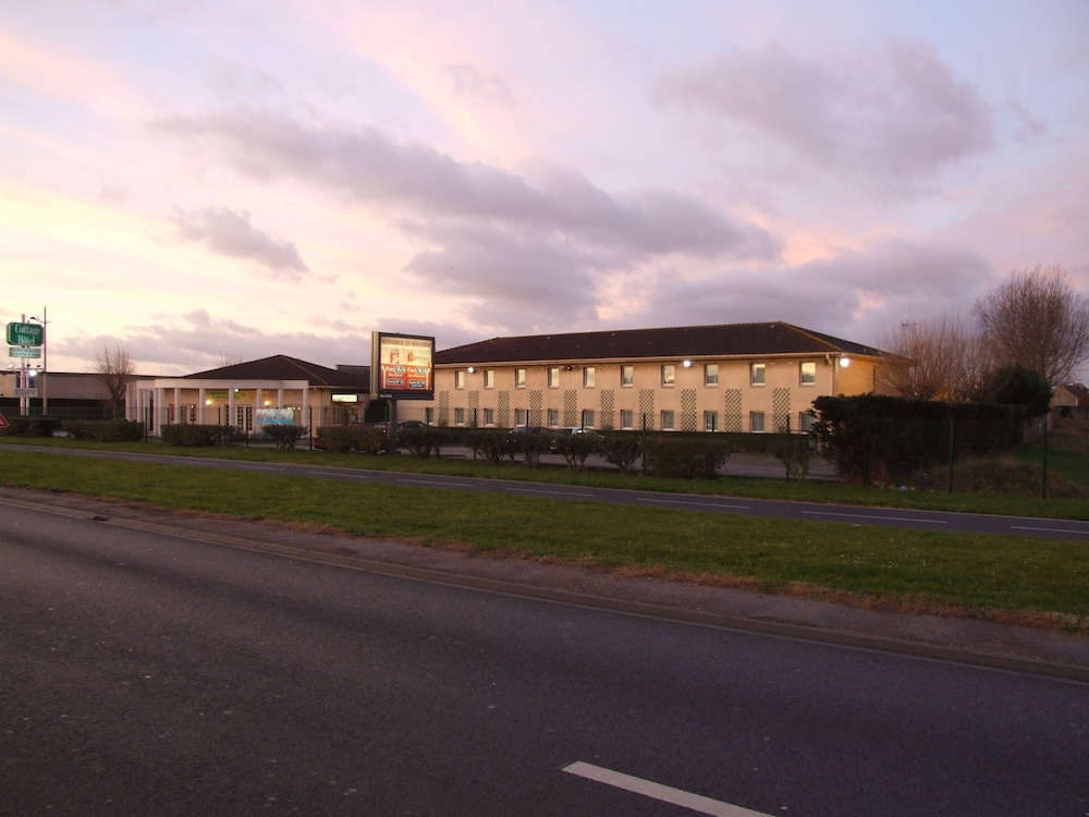 Logis Cottage Hotel 5/66
