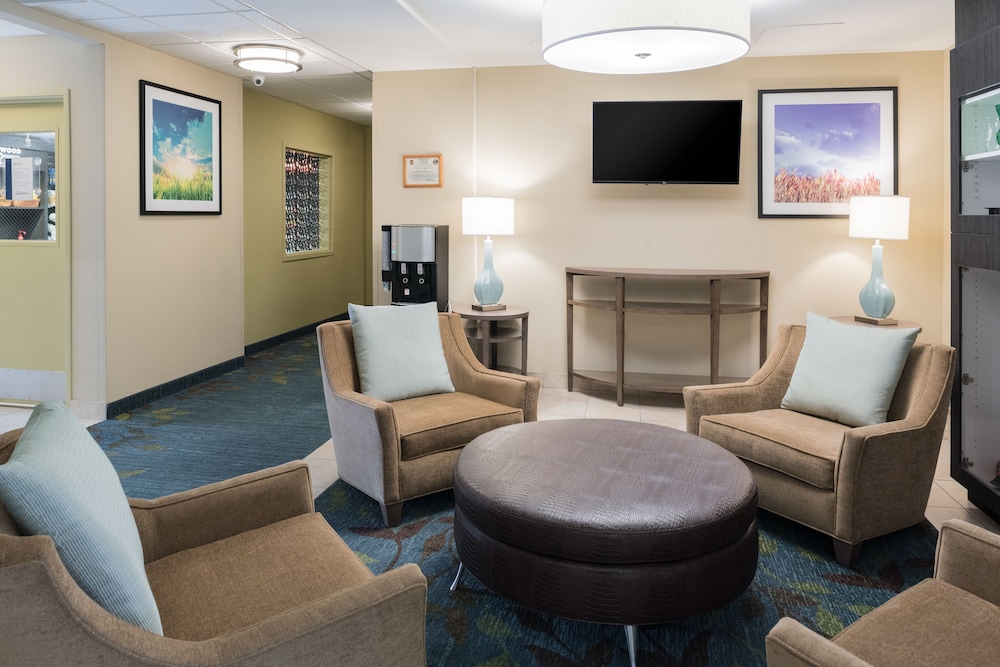 Candlewoods Suites Lacey 23/37