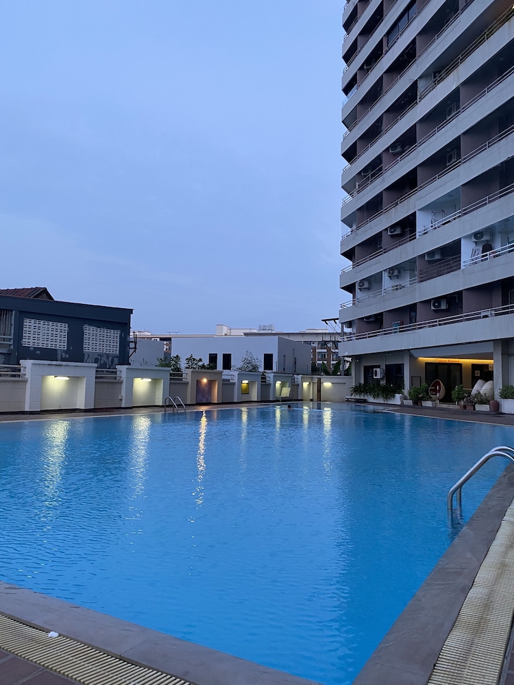 Angket Hip Residence 18/50