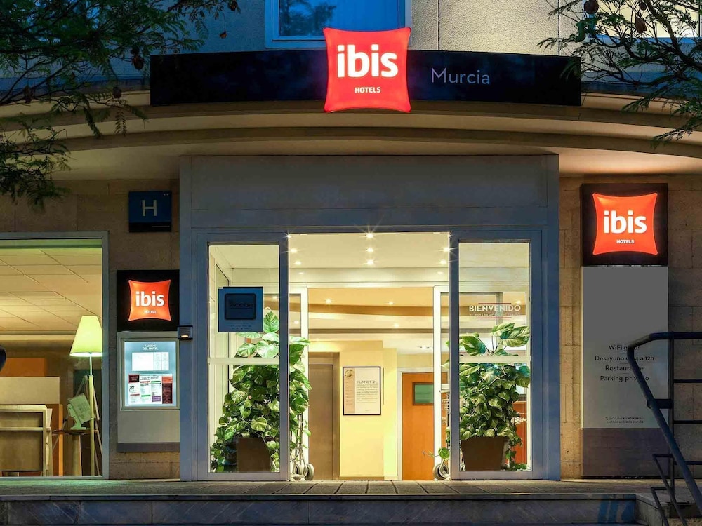 Ibis Murcia 2/70