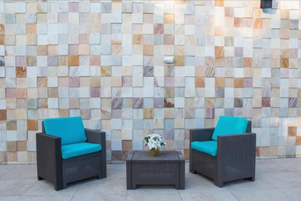 Hotel Agua Dulce 30/50