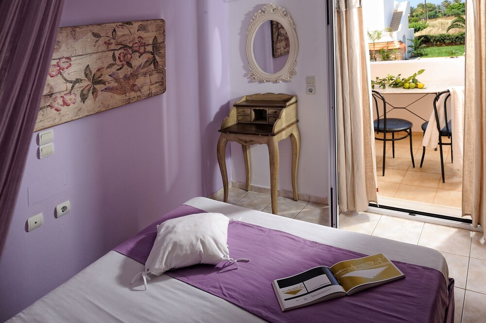 SunVillage Boutique Hotel 43/59