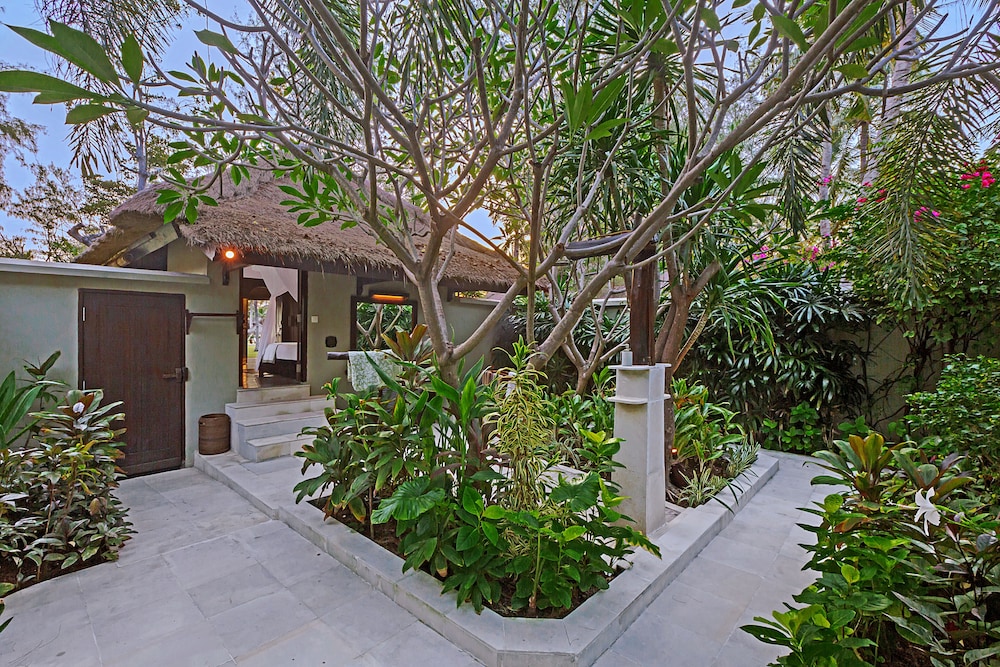 Pondok Santi Estate 9/79