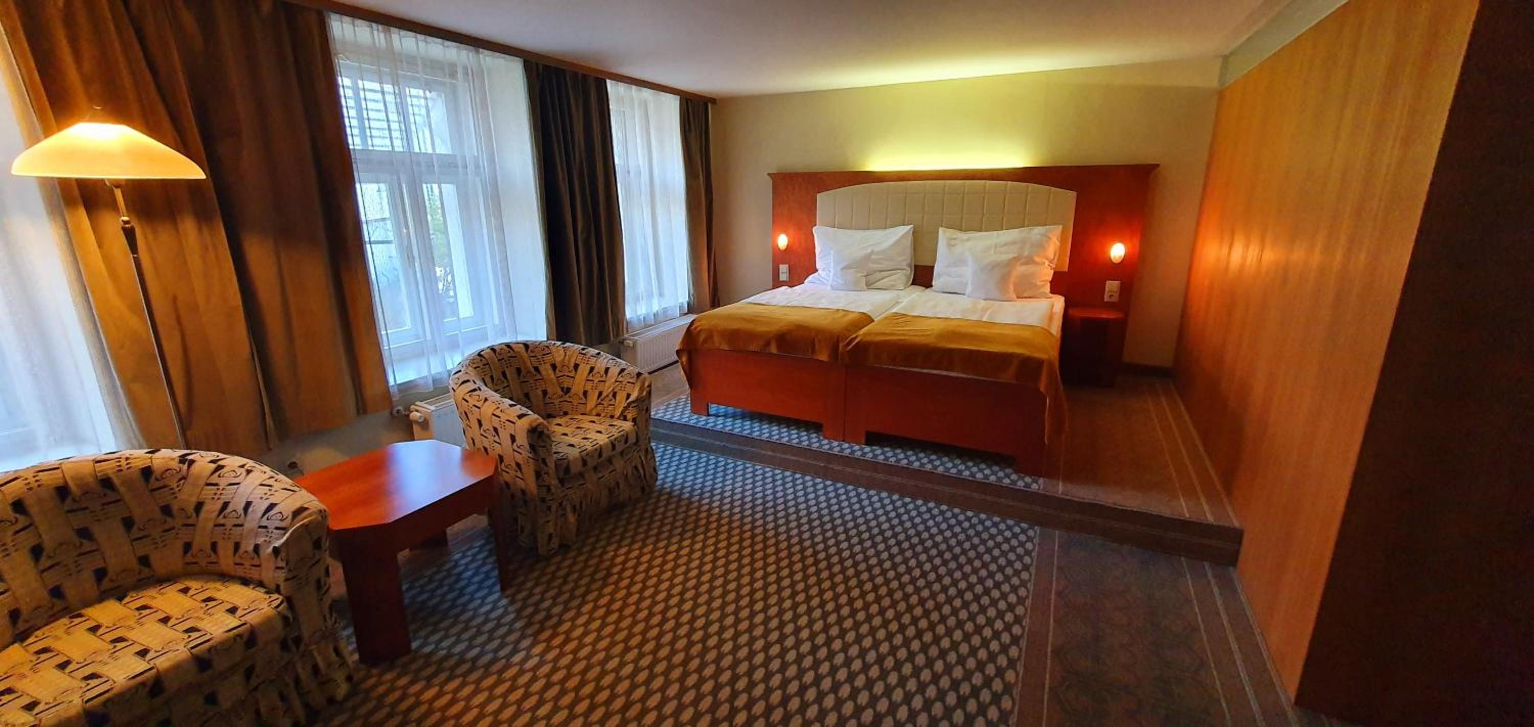 Hotel Okresni dum 27/67