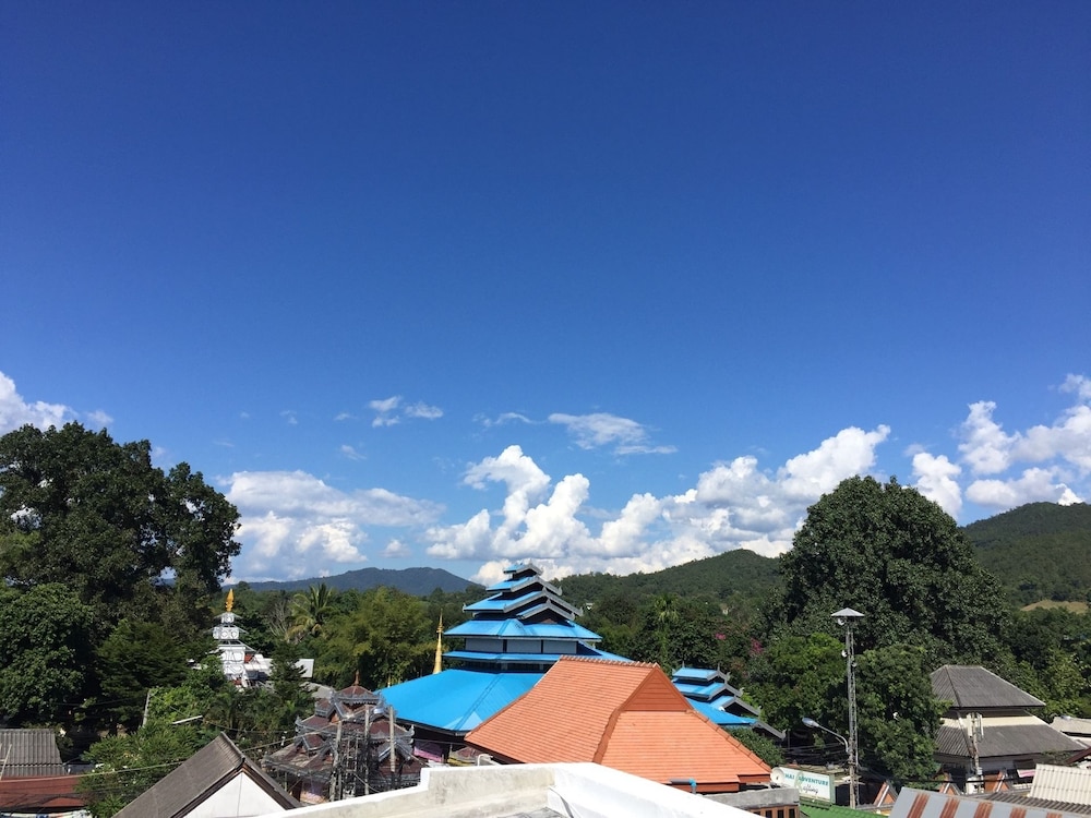 Pai Cherkaew Boutique House 46/50