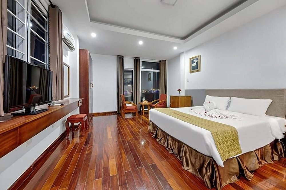 Catinal Hotel 15/26