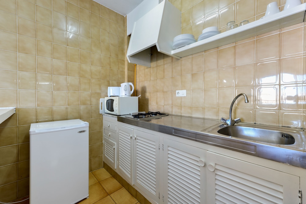Apartamentos San Antonio Beach 34/35