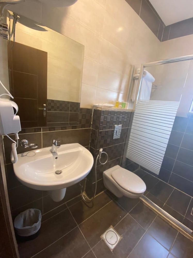 Alqimah Serviced Apartments Hotel 47/50
