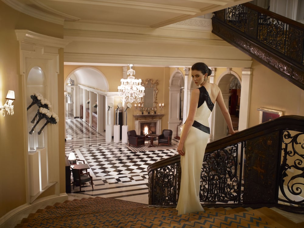 CLARIDGES HOTEL 33/73