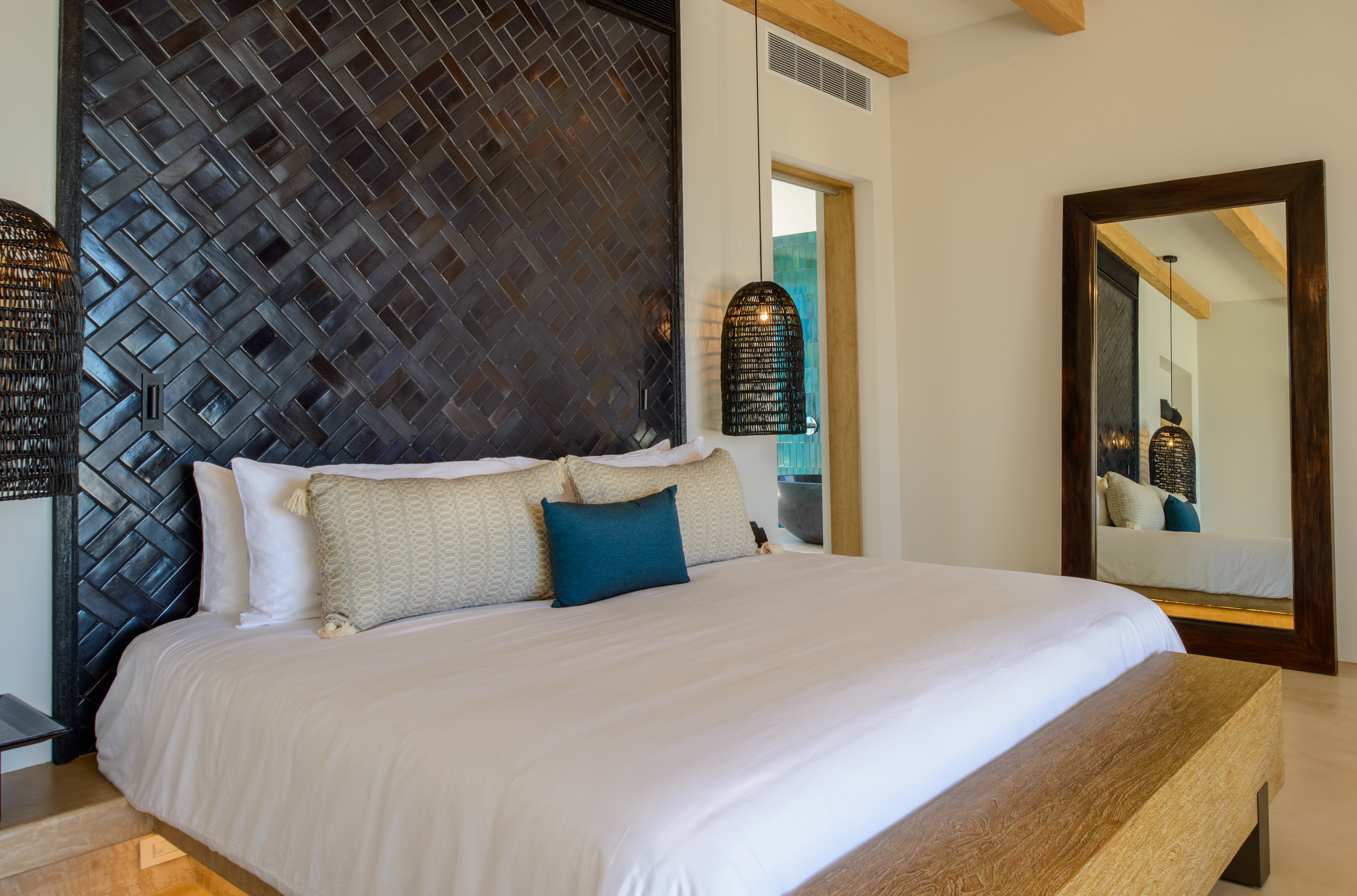 Suite, Villa, King Bed, Ocean Front, Plunge Pool
