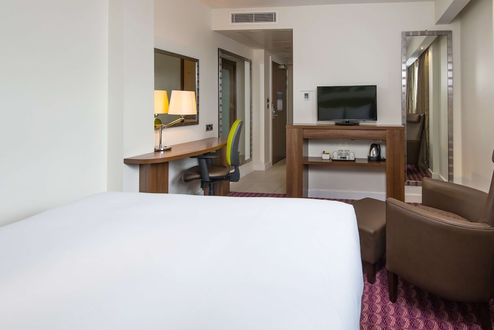 Hampton by Hilton Birmingham Jewellery Quarter 13/63