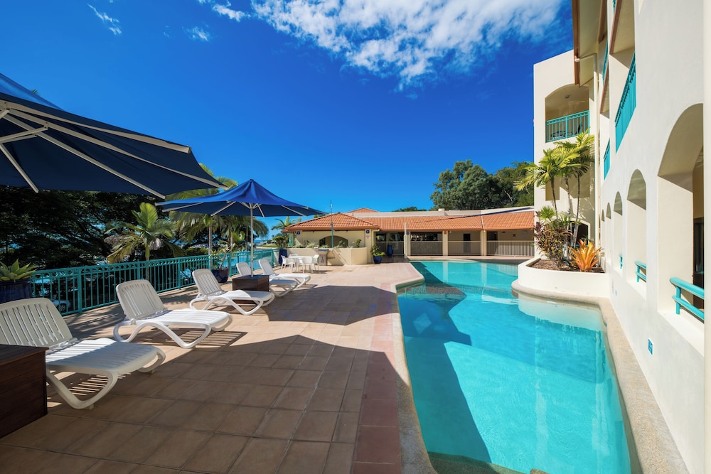 Shingley Beach Resort 35/72