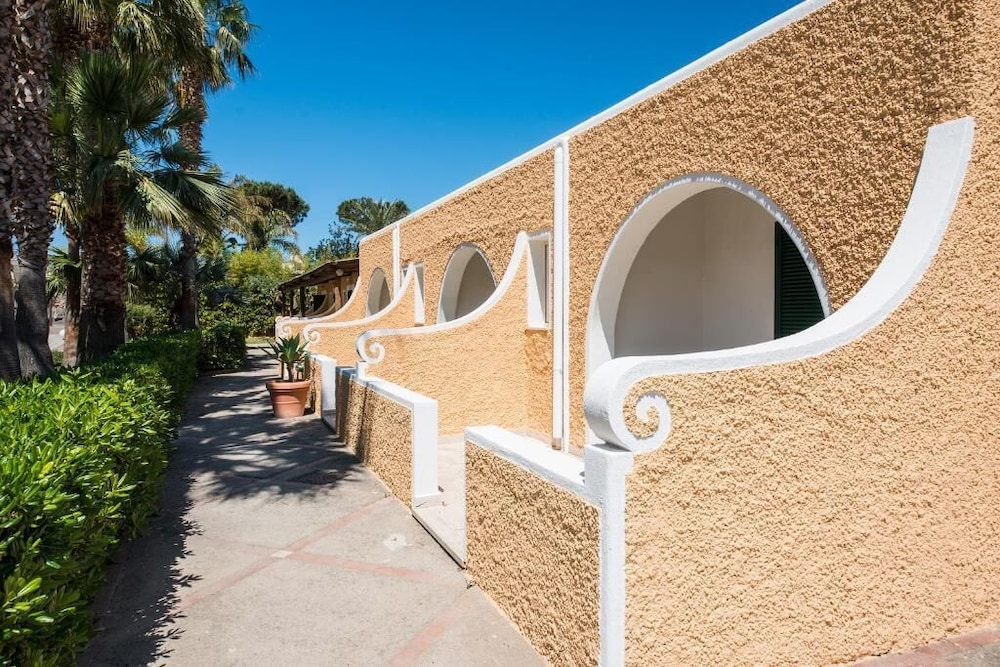 Hotel Parco Delle Agavi 30/45