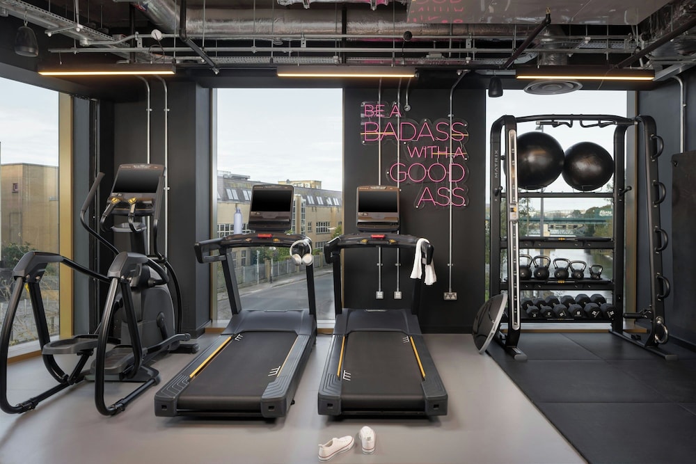 Moxy Dublin Docklands 22/48