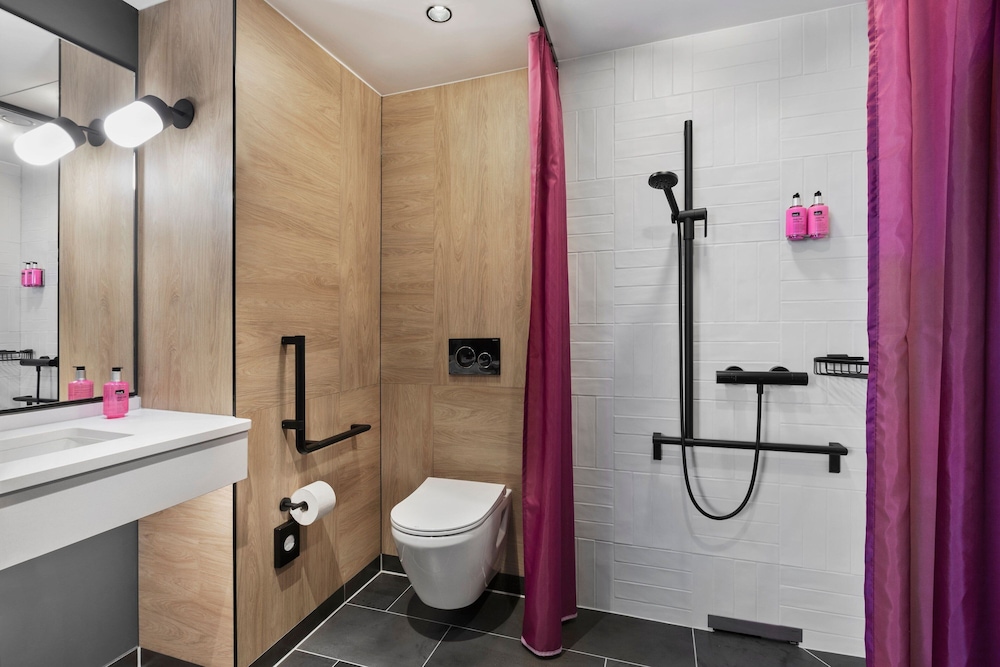 Moxy Duesseldorf City 46/50