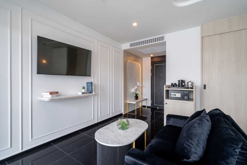Ratri Hotel Phuket Old Town 36/47