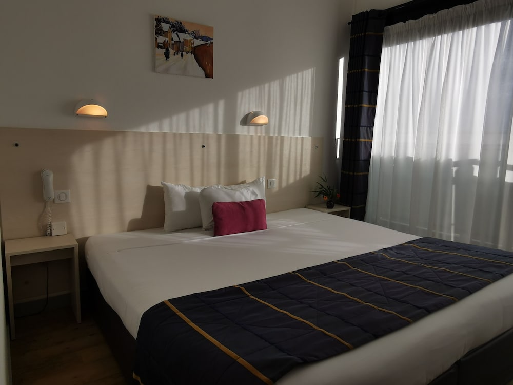 HOTEL LE GAVRINIS 5/25