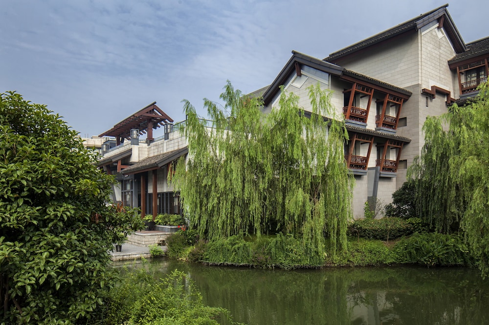 Angsana Hangzhou 18/24