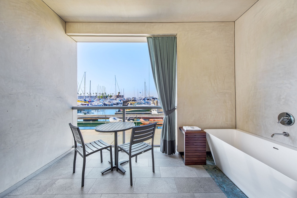 Shade Hotel Redondo Beach 33/44