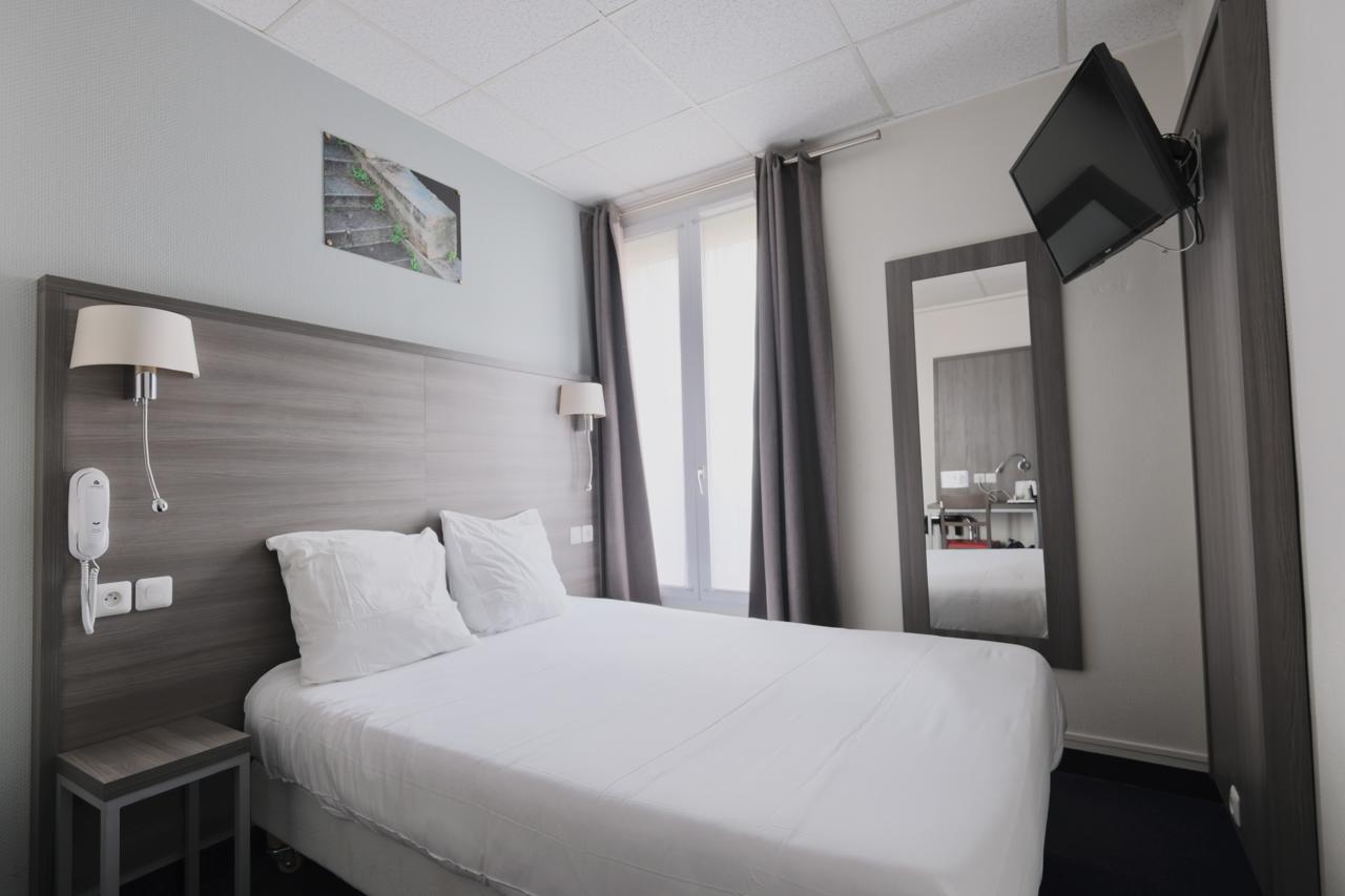 Hotel Lilas Gambetta 12/28