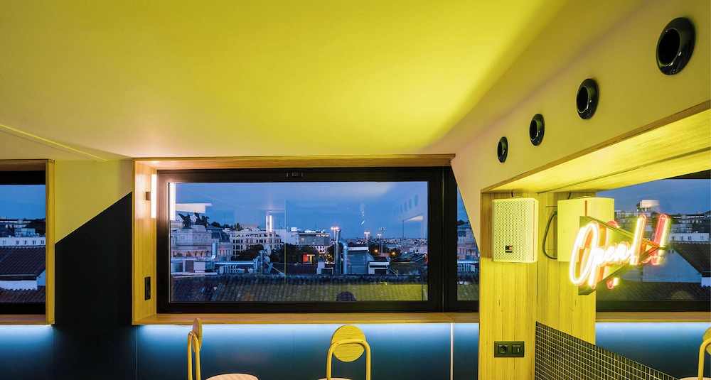 HOSTAL BUELTA 28/50