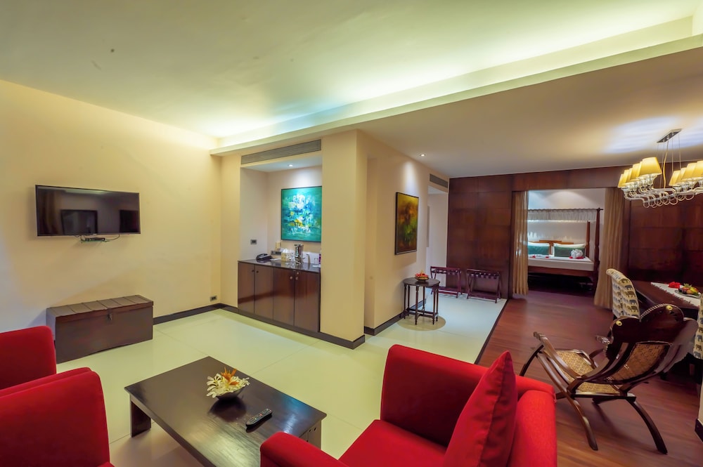 O Hotel Goa, Candolim Beach 27/50