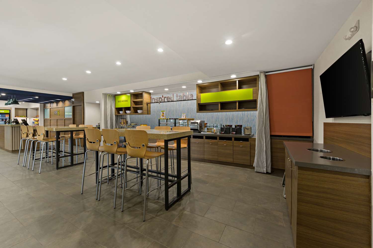 restaurant cafeteria