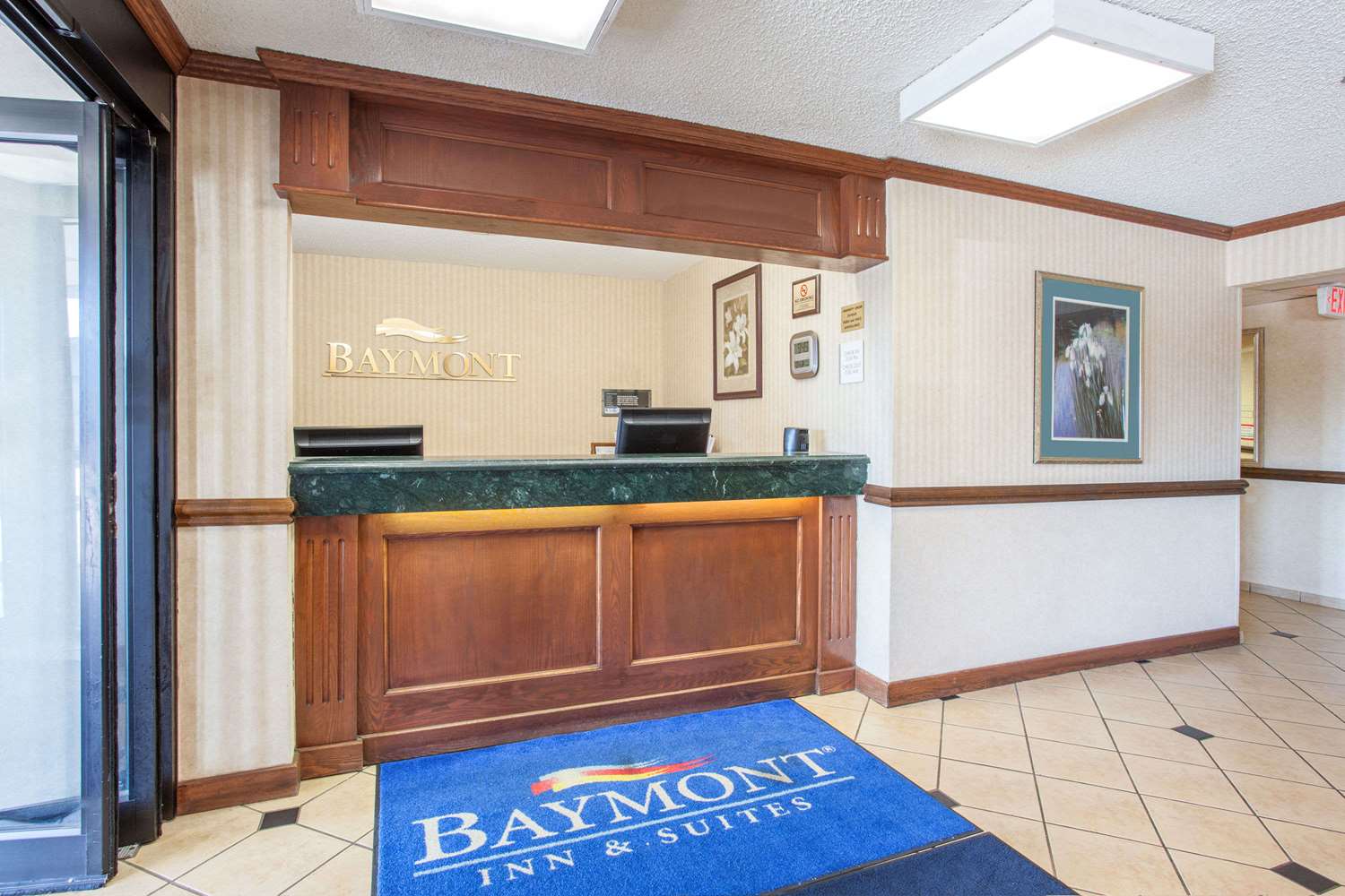 Baymont By Wyndham Detroit/Roseville 4/23